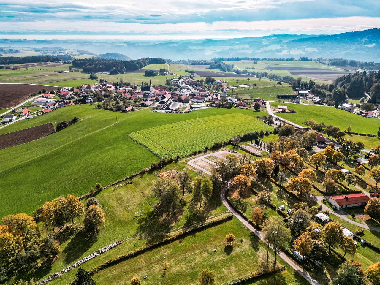 Apartamento 'Landidyll Maxl' con terraza privada, jardín privado y Wi-Fi in Untergriesbach, Passauer Land