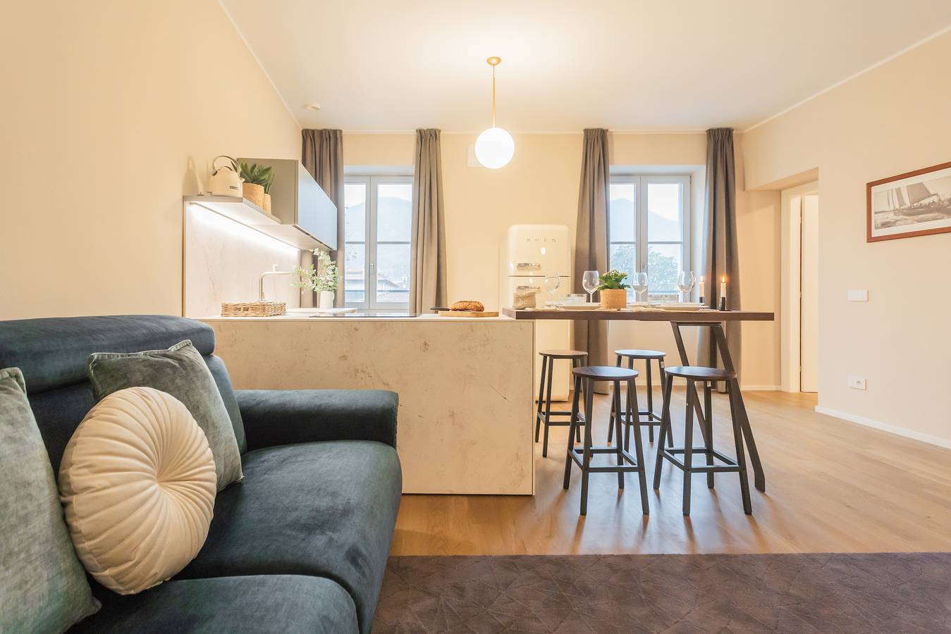 Entire apartment, V. Suite on Lake Como in Como, Lake Como