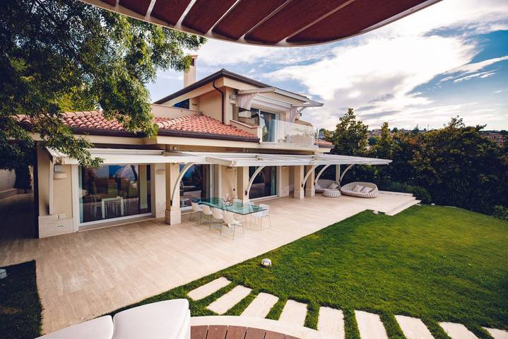 Villa del Conero in Ancona, Riviera del Conero