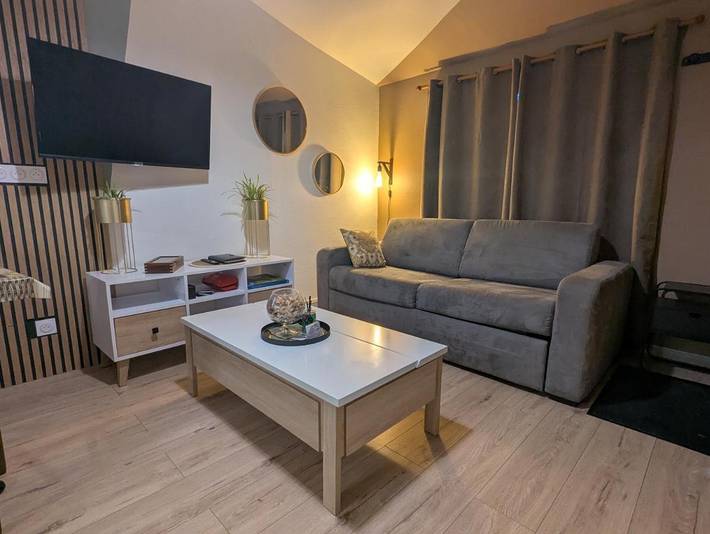 Gîte pour 23 personnes, avec jardin et vue à Saint-Sauveur-d'Émalleville
