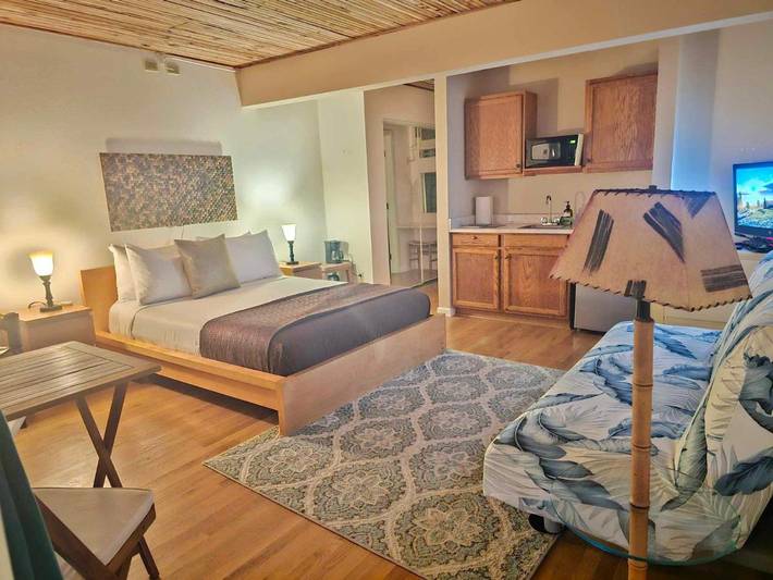 Chambre d’hôte pour 2 personnes, avec vue ainsi que piscine et jardin dans Hawai - 3