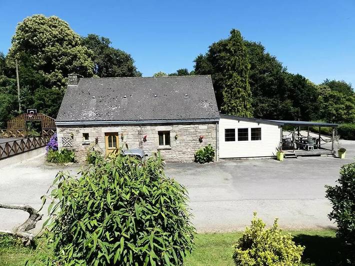Mobil home pour 5 personnes, avec piscine dans Pluméliau-Bieuzy - 4