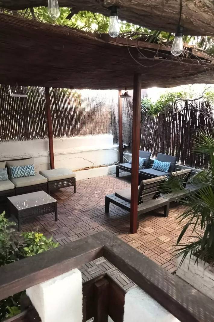 Casa vacanza per 3 persone, con giardino e piscina a Pozzuoli