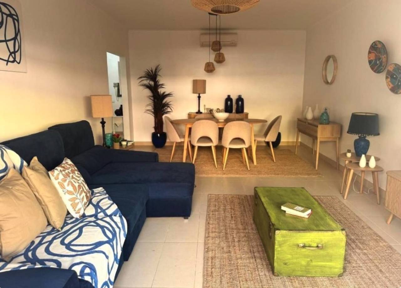 Apartamento inteiro, Apartamento 'Cabana Do Mar' com Piscina Partilhada, Wi-Fi e Ar Condicionado in Cabanas de Tavira, Conceição e Cabanas de Tavira