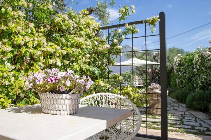 Chambre d’hôte pour 2 personnes, avec vue ainsi que jardin et piscine à Locorotondo - 2