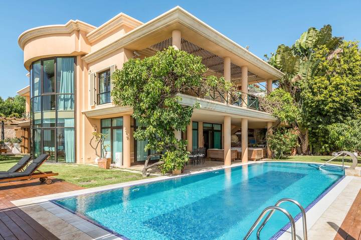 Villa for 8 people, with Hot tub and Yard as well as Sauna in San Agustin