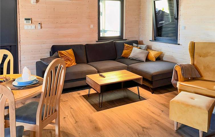 Ferienhaus für 6 Personen mit Sauna in Seenplatte von Ilawa