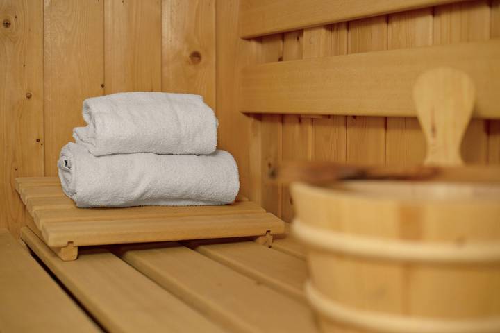 Bungalow voor 4 personen, with Balkon/Terras and Terras as well as Sauna in Vaals