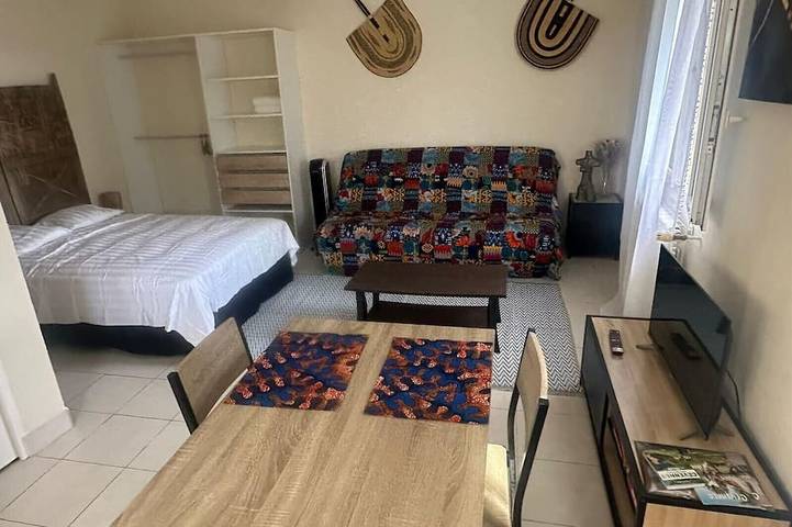 Gîte pour 3 personnes à Saint-Privat-des-Vieux - 3