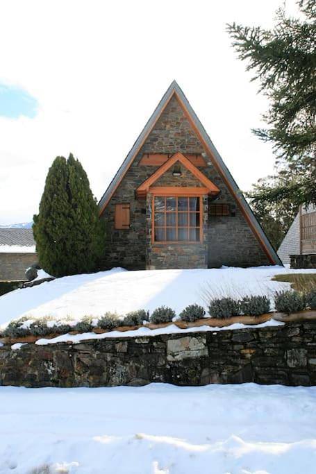 Casa rural para 4 personas, con vistas y jardín en Pirineo Catalan - 2