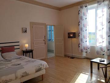 Chambre d’hôte pour 2 personnes, avec piscine ainsi que vue et jardin dans Parc naturel régional de la Brenne