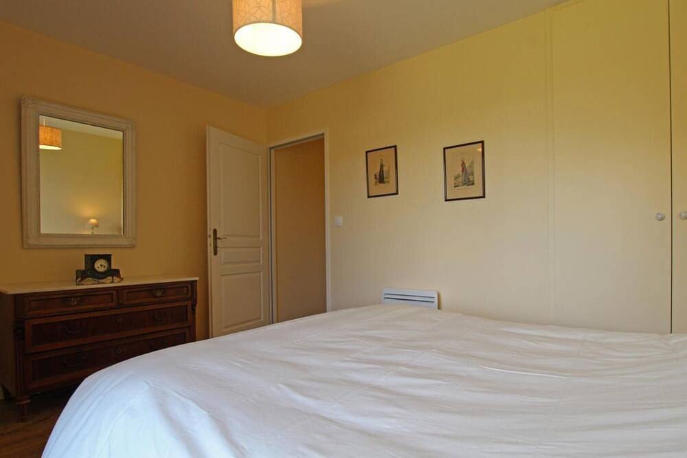 Appartement entier, Duplex confortable proche Granville avec terrasse privée et parking in Saint-Pair-sur-Mer, Côte de la Déroute