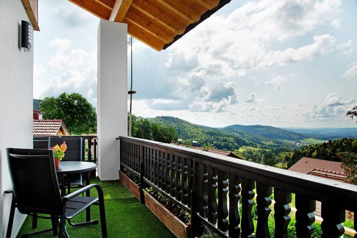Chalet 'Sonnenwald' with Mountain View, Balcony and Wi-Fi in Grattersdorf, Eastern Bavaria