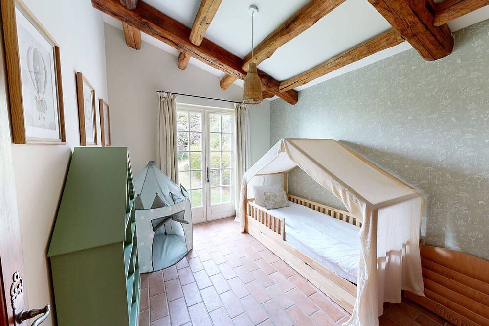 Villa L’Eden – Provençal Charm, Stunning Views in Èze, Nice region