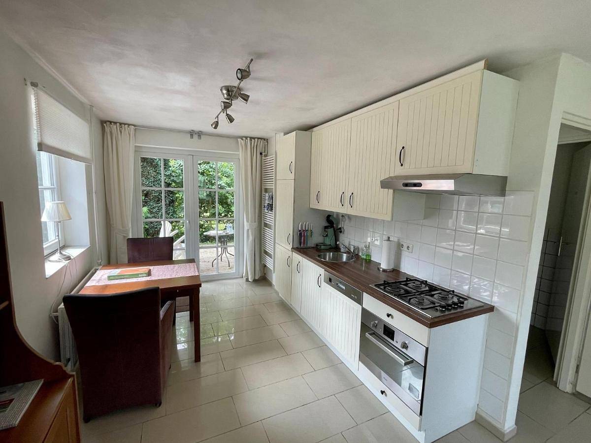 Holiday Home in Spijk with Meadow Views, cleaning included in Rijnwaarden, Niederrhein