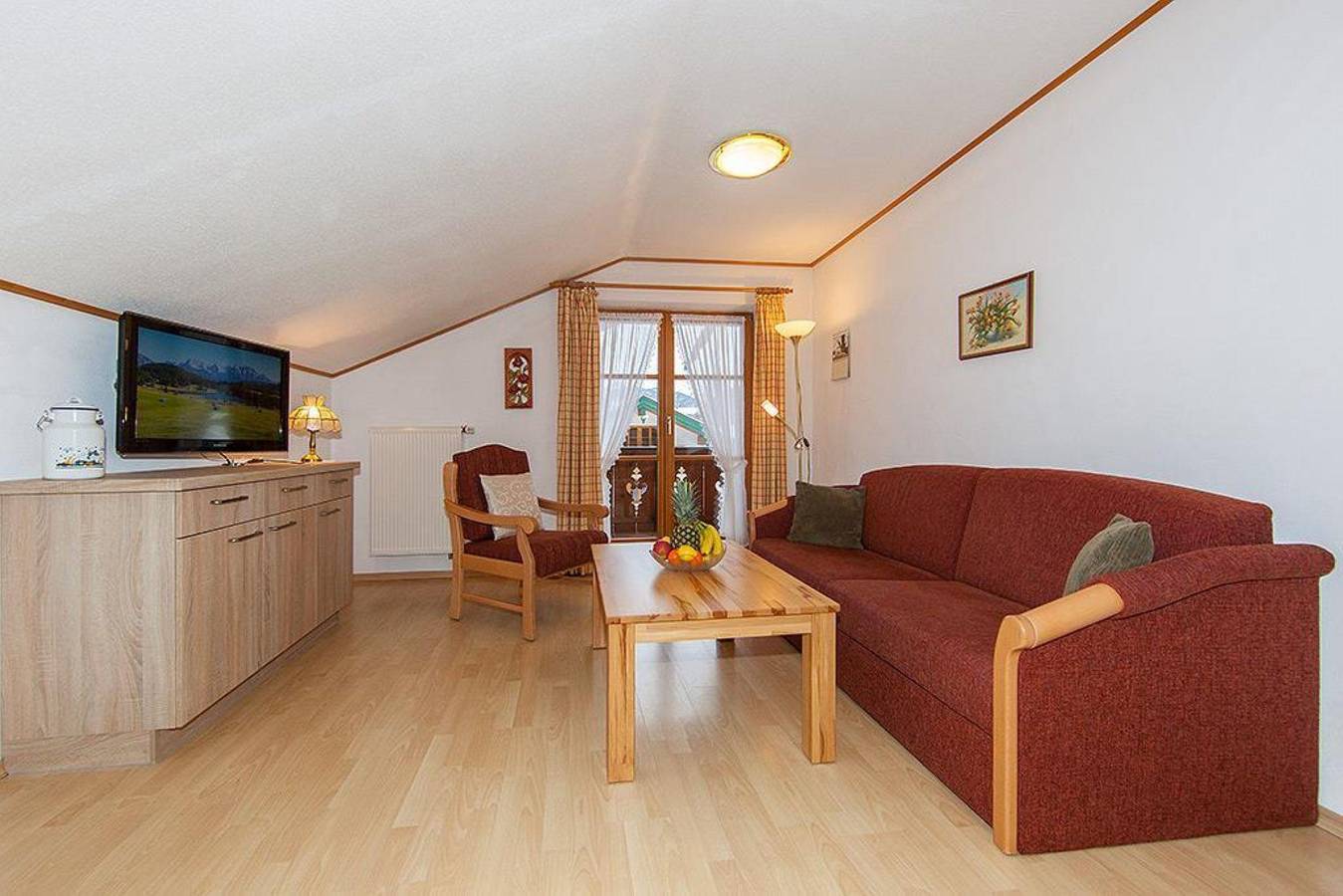 Ganze Ferienwohnung, "Nr.5" Fewo/1 Schlafraum/Dusche, Wc in Krün, Bayerische Alpen