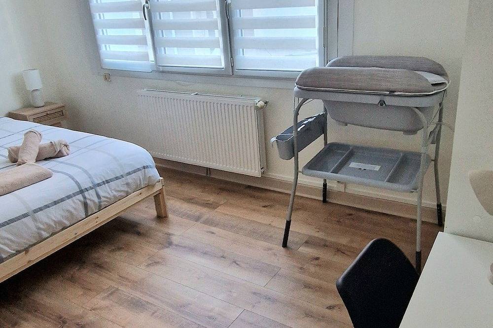 Entire apartment, 300 m from the beach, Private parking, Fresh water, Netflix, Video rewards in Le Portel, Boulogne-sur-Mer region