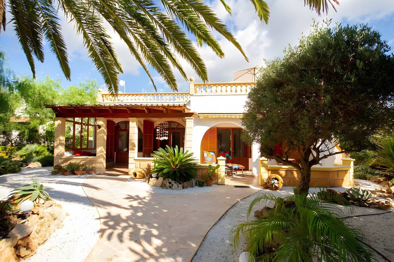 Superbe maison de vacances proche plage avec jardin méditerranéen à Cala Millor, Majorque in Cala Millor, Son Servera