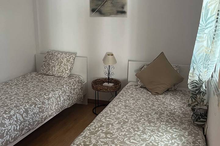 Vacation home right by the sea with a view of Gibraltar in Algeciras, Parque Natural del Estrecho