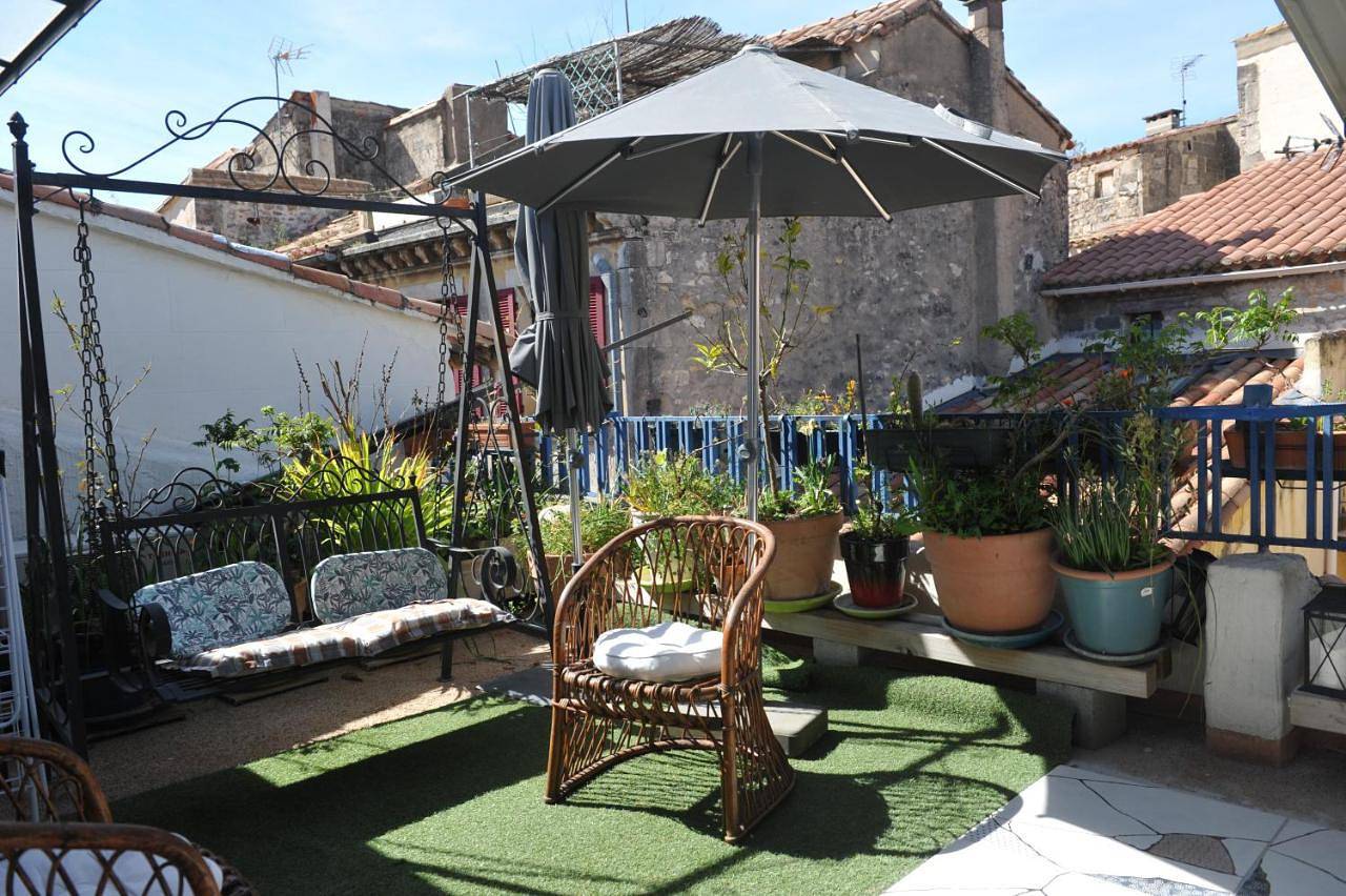 Loft Apartment , La Terrasse Centre Ville d'Arles, in Arles, Région d'Arles