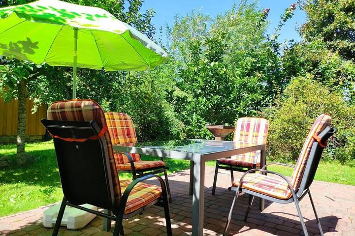 Ferienhaus für 4 Personen, mit Garten in Divitz-Spoldershagen