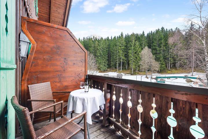 Ganze Wohnung, Blaa Alm Apartment | Kitchen | Balcony | Sauna in Altaussee, Salzkammergut