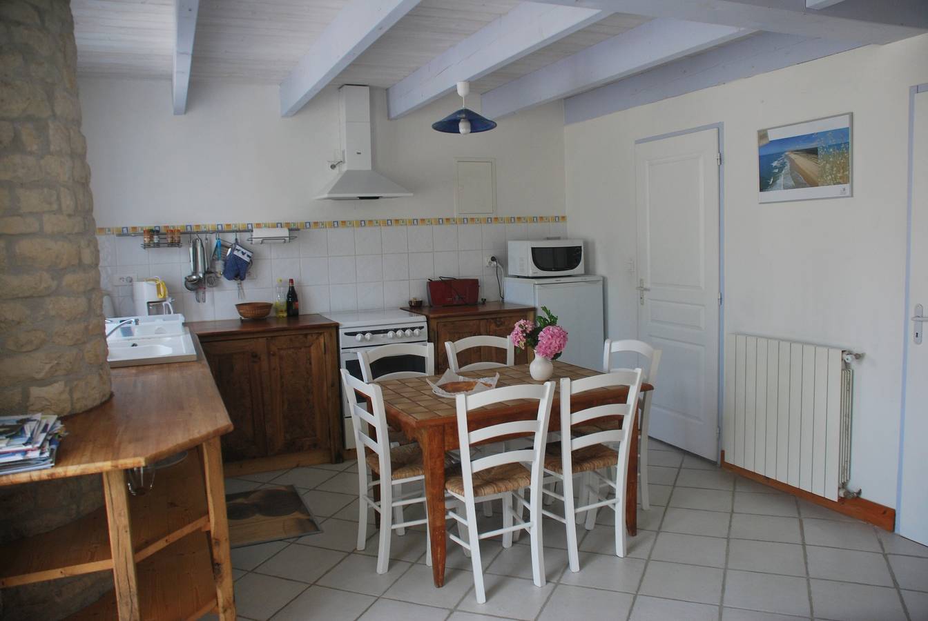 Maison de vacances « Le Nid - Gîtes Les Grandes Chaumes » avec terrasse, jardin privés et Wi-Fi in Surgères, Région de Rochefort