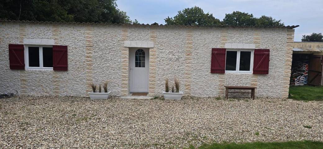 Location de vacances pour 4 personnes, avec jardin à Saint-Georges-du-Vièvre