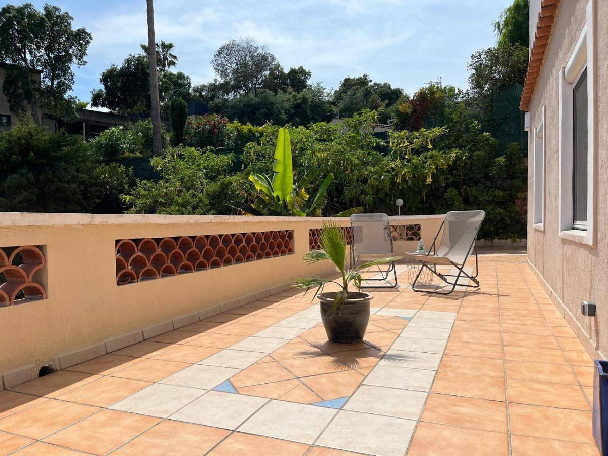 T2 Villa Dolce Vita avec piscine et vue mer in Mandelieu-la-Napoule, Massif de l'Esterel