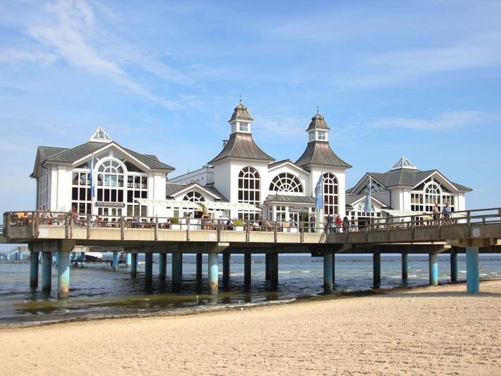 Ferienhaus für 6 Personen, mit Garten und Terrasse sowie Seeblick, mit Haustier am Greifswalder Bodden - 2
