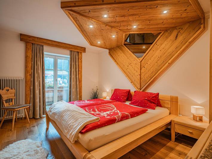 Ferienwohnung für 4 Personen, mit Balkon und Terrasse sowie Garten und Pool in Tirol - 3
