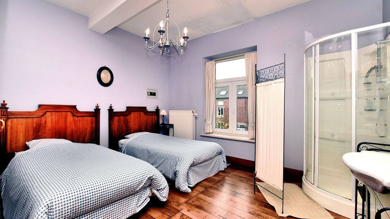 Appartement de vacances entier, Appartement de vacances pour 25 personnes avec piscine in Houyet, Région de Namur