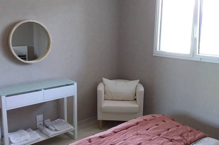 Location de vacances pour 5 personnes, avec terrasse et jardin dans Plage Du Pouldu Santec - 4
