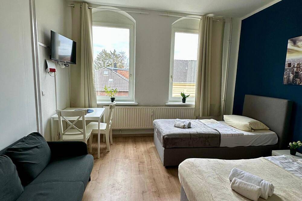 Kieler Straße 73 W3 - 3 Schlafzimmer mit 2 Bädern in Neumünster, Schleswig-Holstein Binnenland