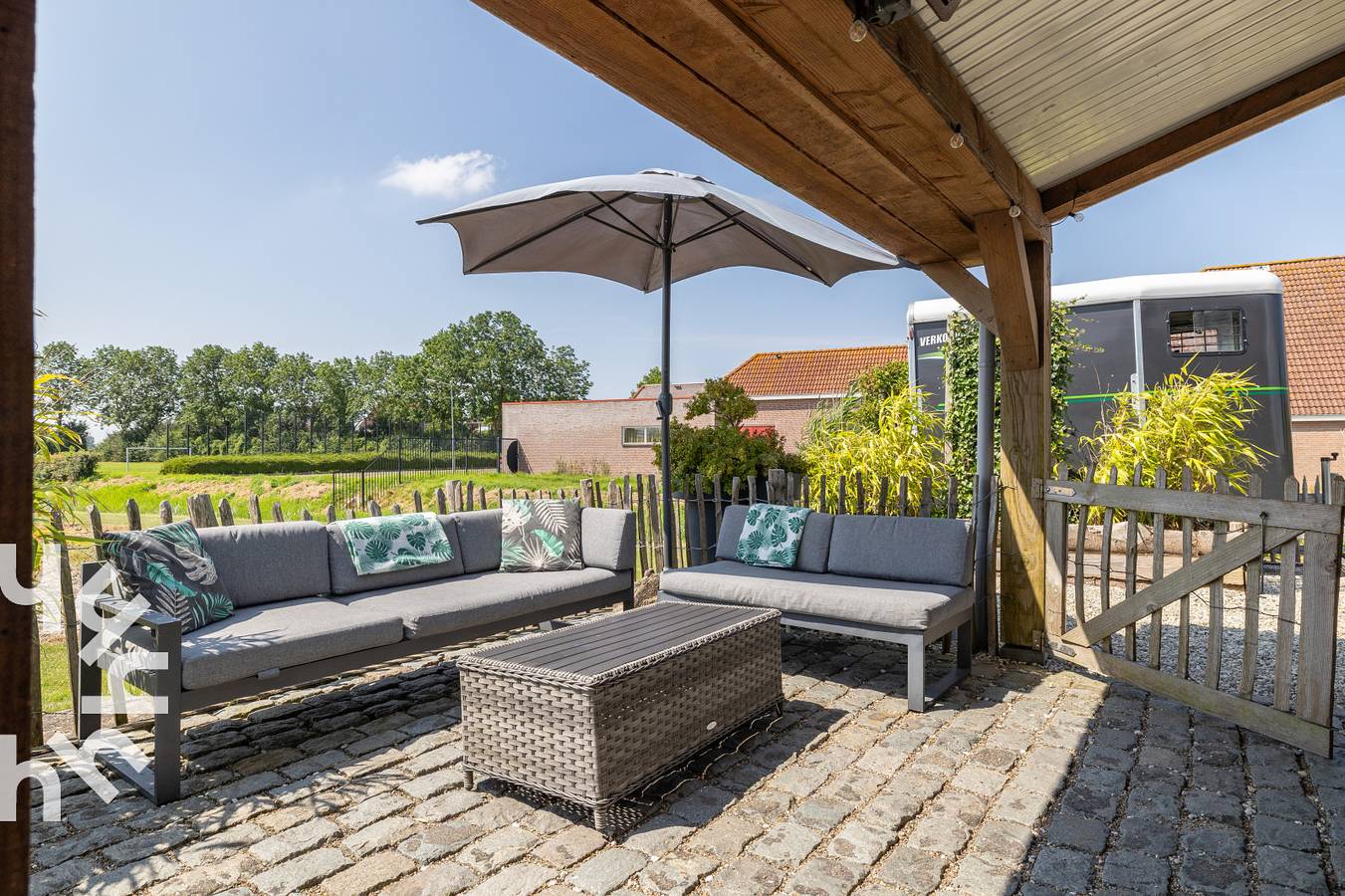 Gemütliches 4-Pers.-Häuschen mit Sauna, Außen Spa und eingezäuntem Garten in Sint-Annaland in Sint-Annaland, Niederländische Nordsee