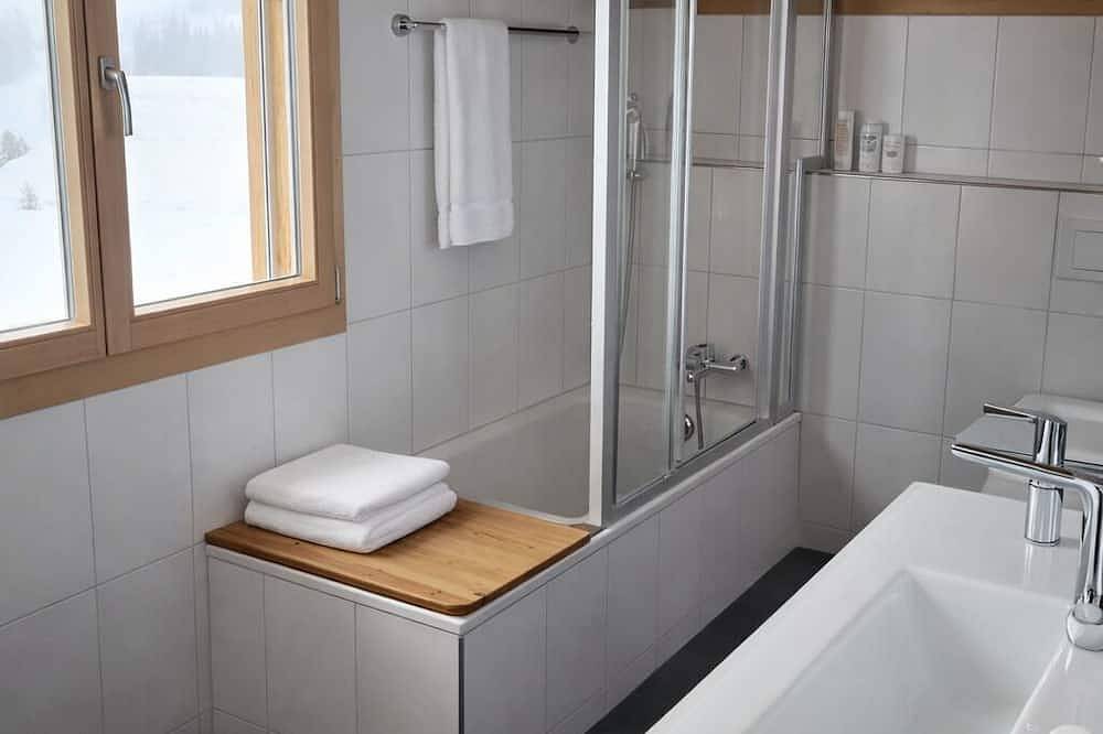 Bergchalet mit Panoramablick nahe Brienz in Axalp, Brienz