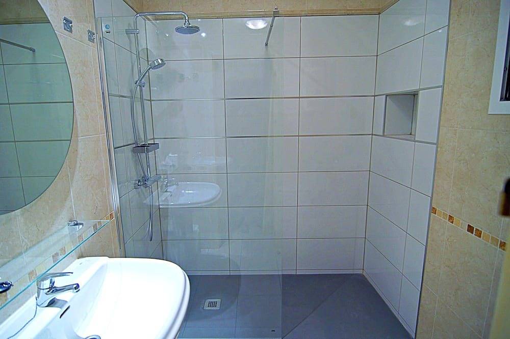 Luxury beach house 50 meters from the beach, located in a closed community. in Playas de Vera, Vera