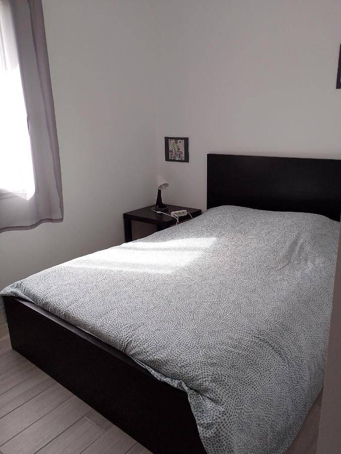 Location de vacances pour 6 personnes, avec terrasse, animaux acceptés à Valdivienne - 2