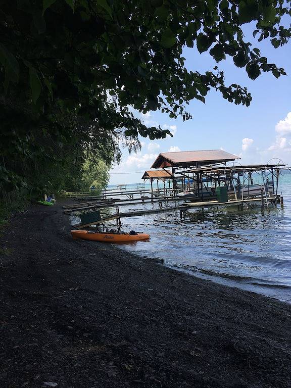Glamping for 6 people, with yard in Finger Lakes