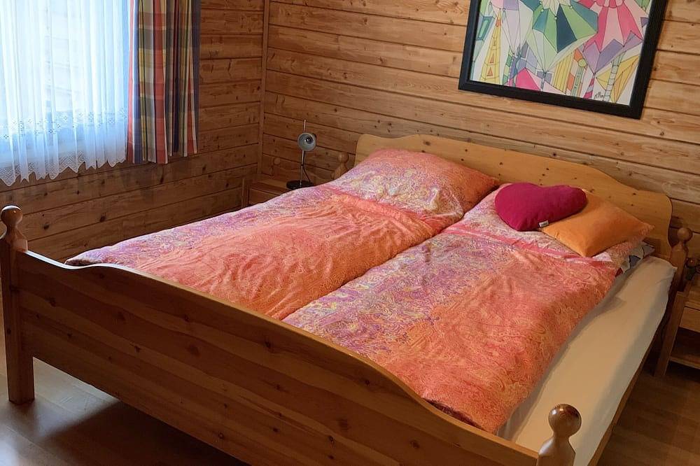 Ferienhaus mit Kachelofen in Haus im Wald, Grafenau