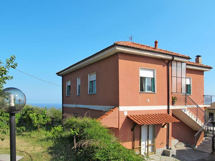 Appartamento intero, Carleadri in Civezza, Riviera di Ponente