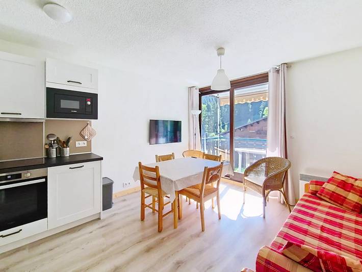 Gîte pour 6 personnes, avec balcon à Chatel