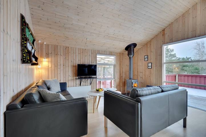 Stunning home in Skjern w/ WiFi and 3 Bedrooms in Skjern, Ringkøbing Fjord