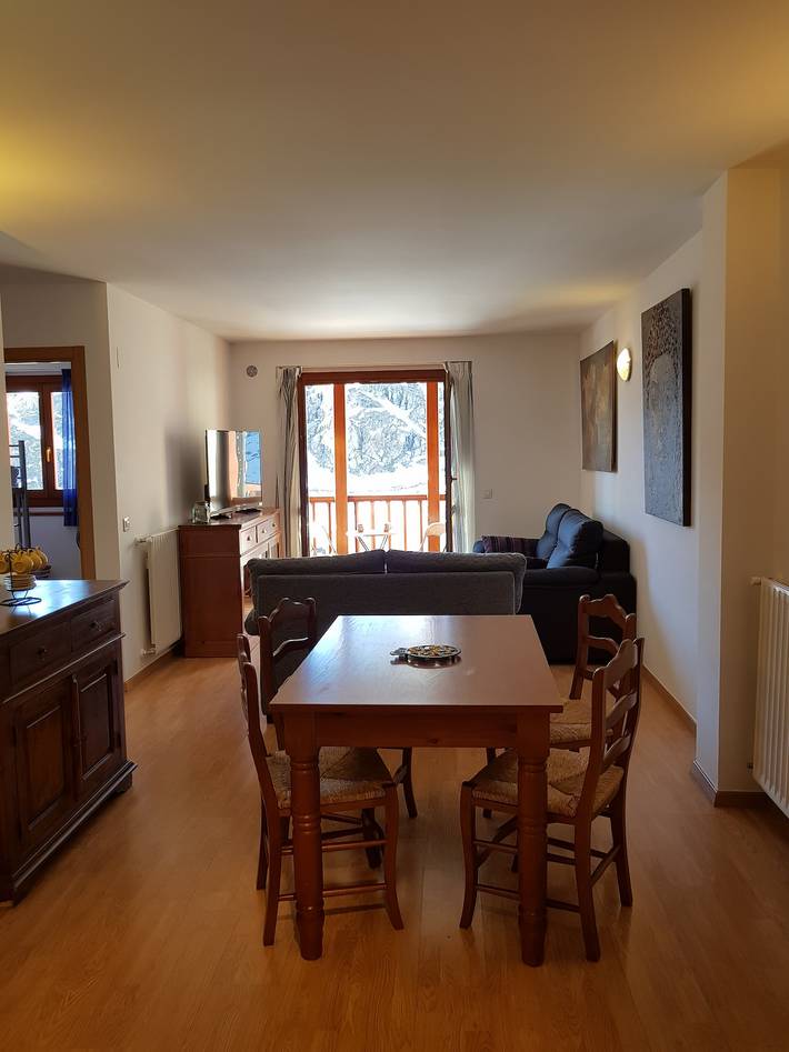Gîte pour 5 personnes, avec balcon, animaux acceptés à Soldeu - 2