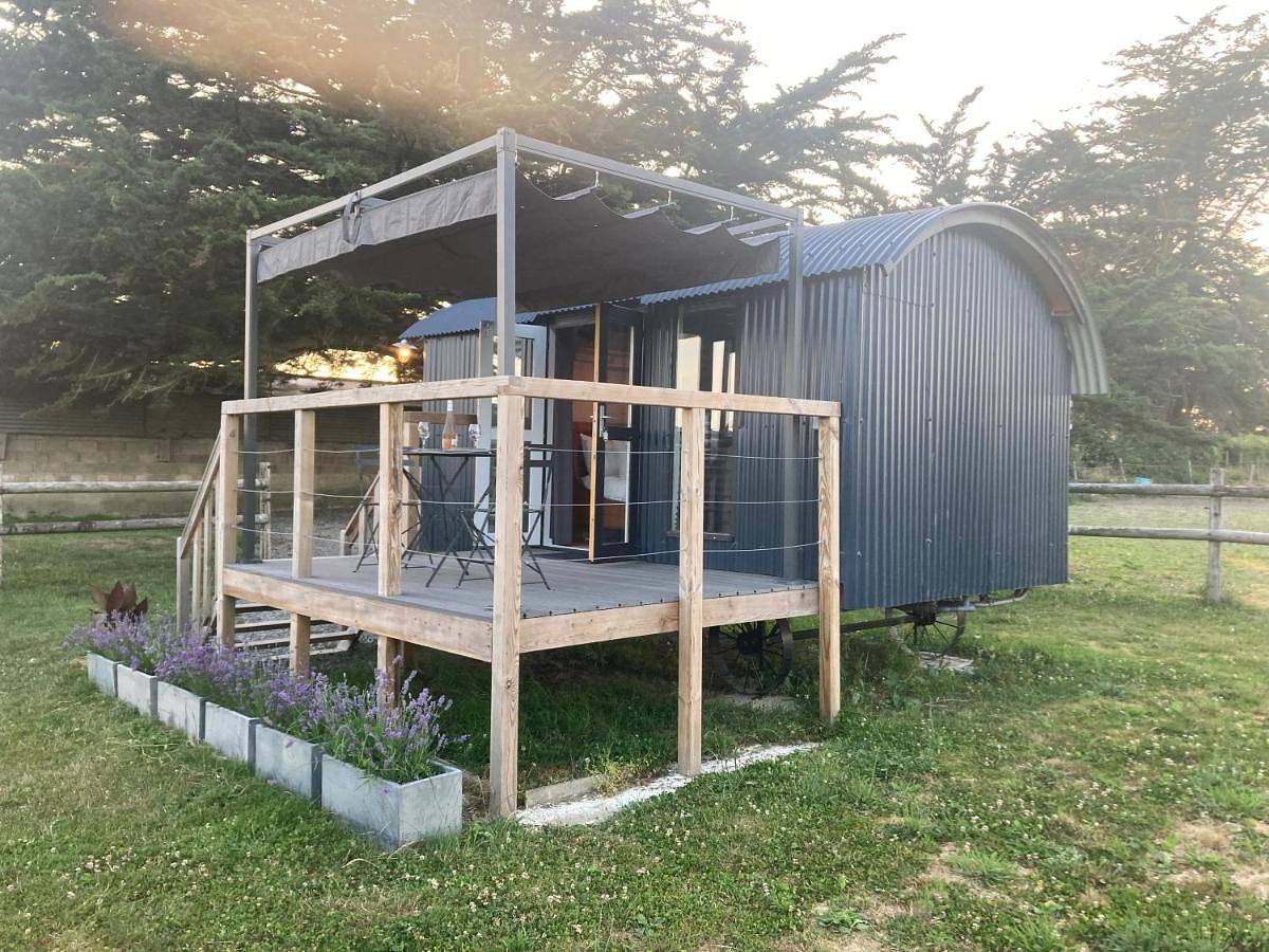 Holiday Home in Dragey-Ronthon, Baie du Mont-Saint-Michel