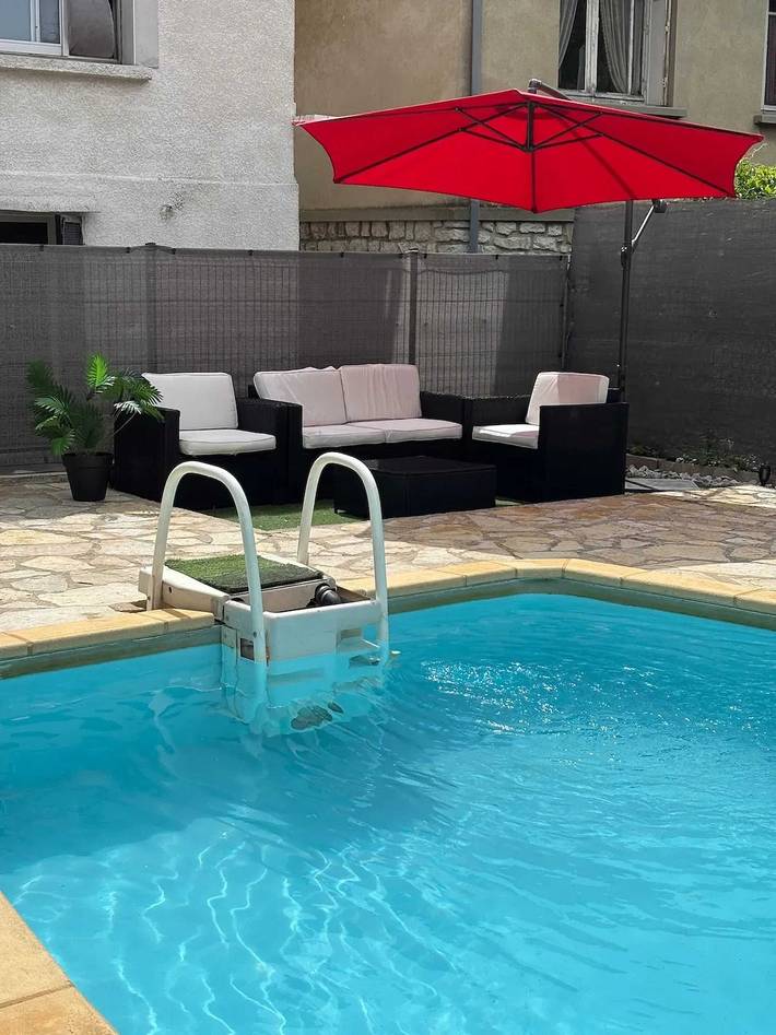 Villa pour 8 personnes, avec terrasse et piscine à Montpellier
