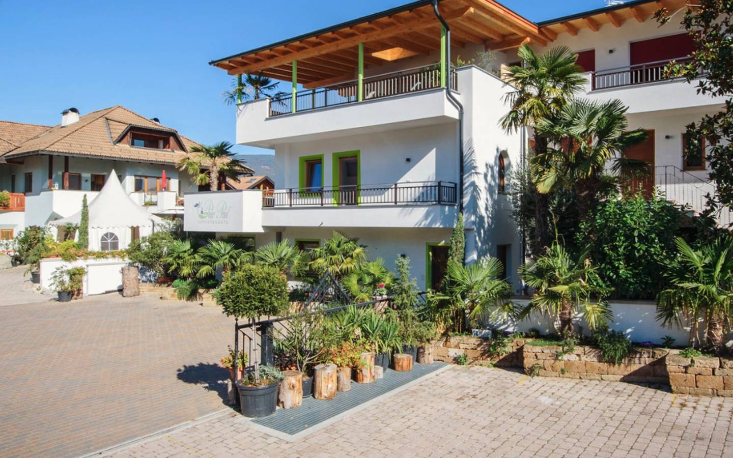 Monolocale intero, Appartamento 'Peter Paul Apt. Gantkofl' con vista sulle montagne e terrazza privata in San Paolo, Appiano