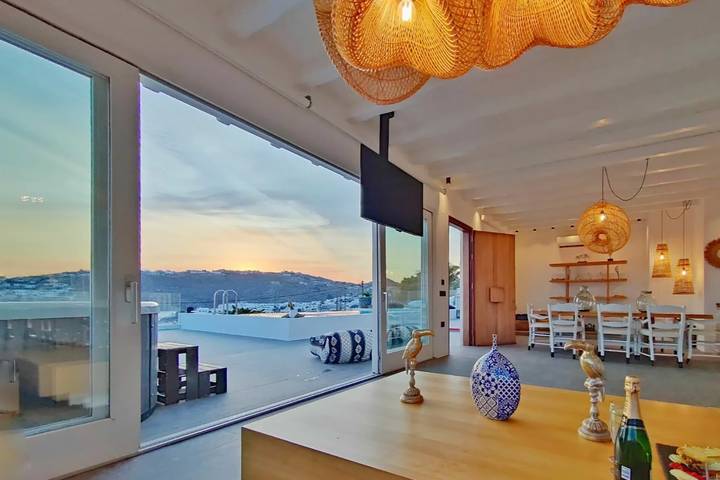 Villa voor 12 personen met terras in Platis Gialos, Mykonos