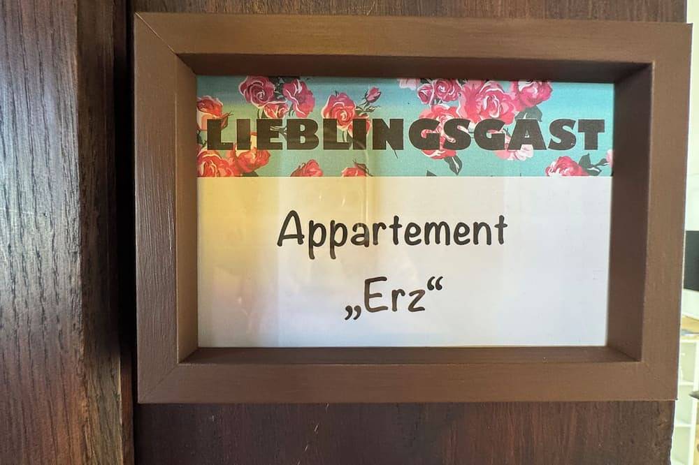 Ganze Wohnung, Fichtelgebirge: Modernes Appartement in Stadtrandlage und sehr naturnah in Marktredwitz, Landkreis Wunsiedel im Fichtelgebirge