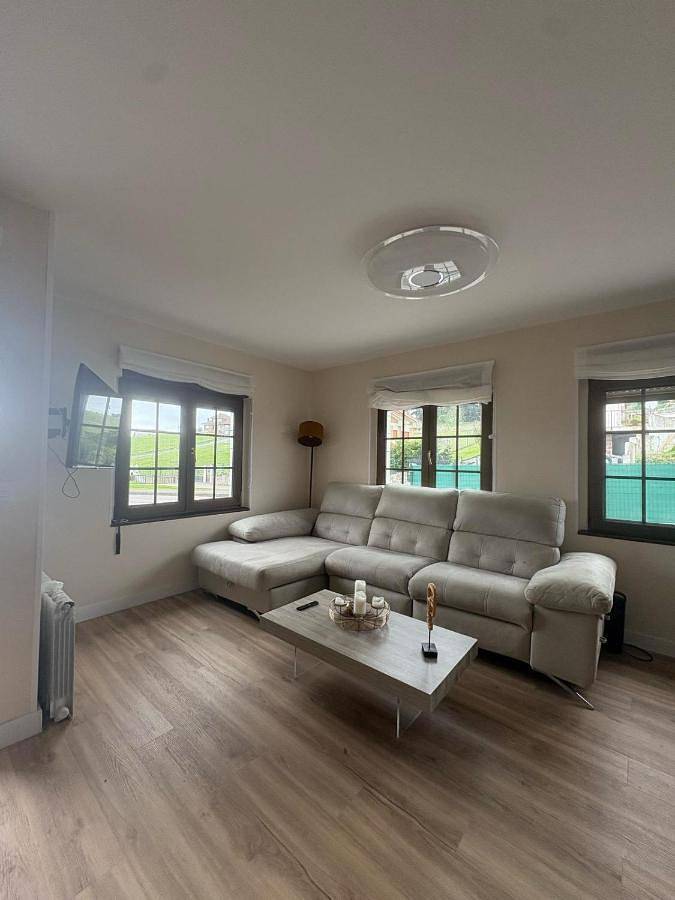 Three-Bedroom Villa in Antromero, Gozón